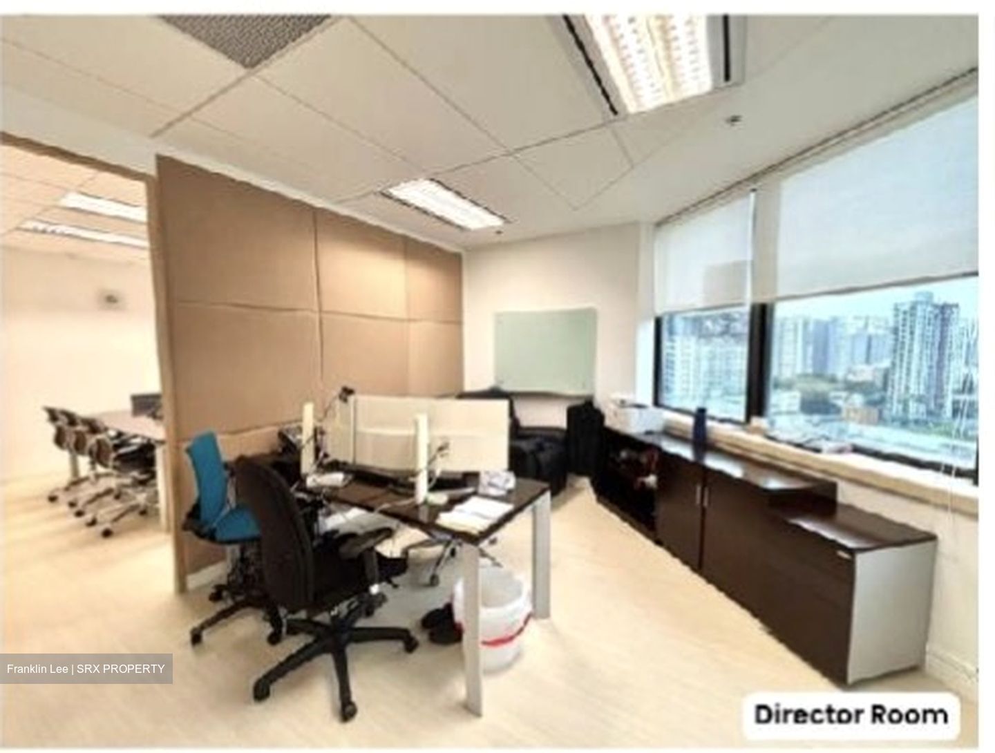 United Square (D11), Office #577827541